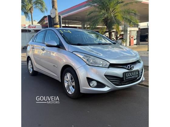HYUNDAI HB20S 1.6 COMFORT PLUS 16V FLEX 4P AUTOMÁTICO